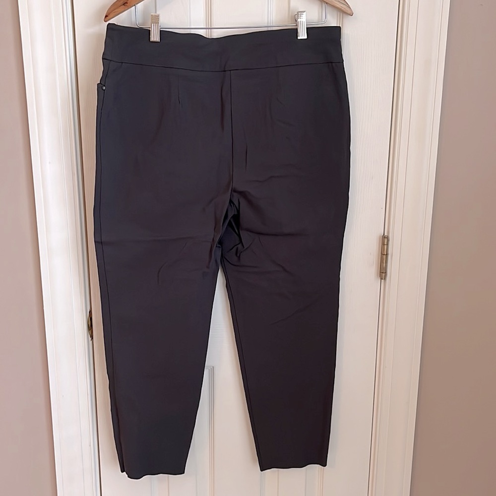 Pants - Picture 3 of 4